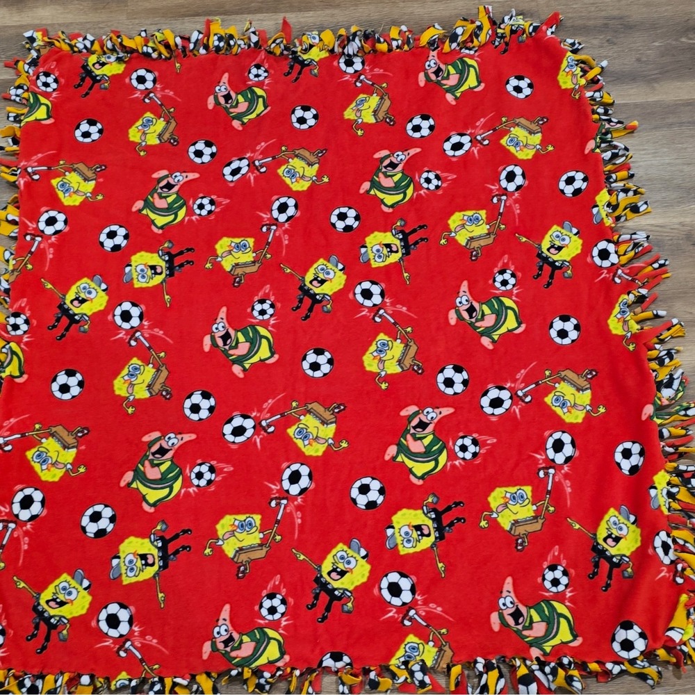 SpongeBob SquarePants & Patrick Soccer Fleece Tie Fringe Throw Blanket 48x55